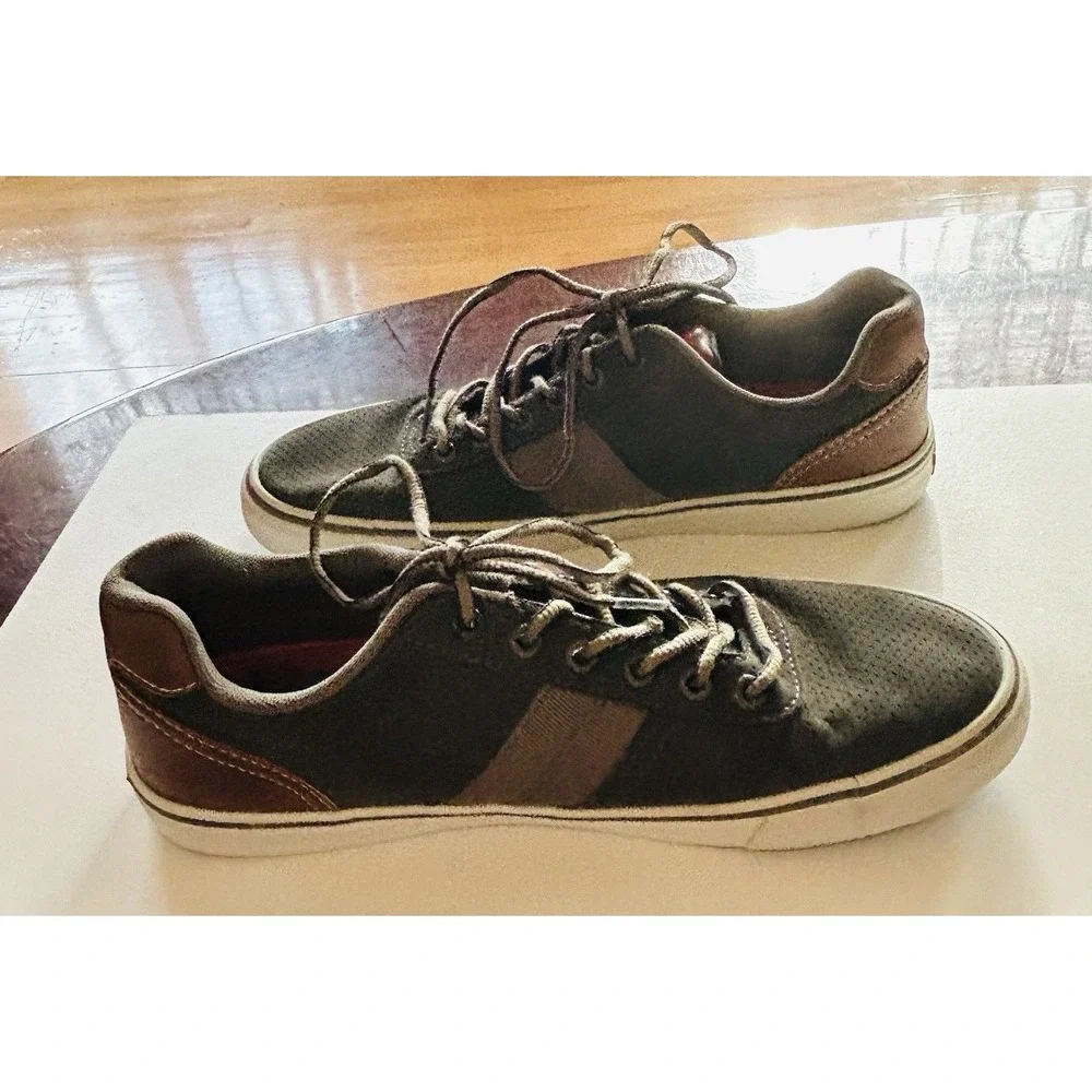 Levi's Mens‎ Casual Lace-up Sneaker Shoe Sz 9